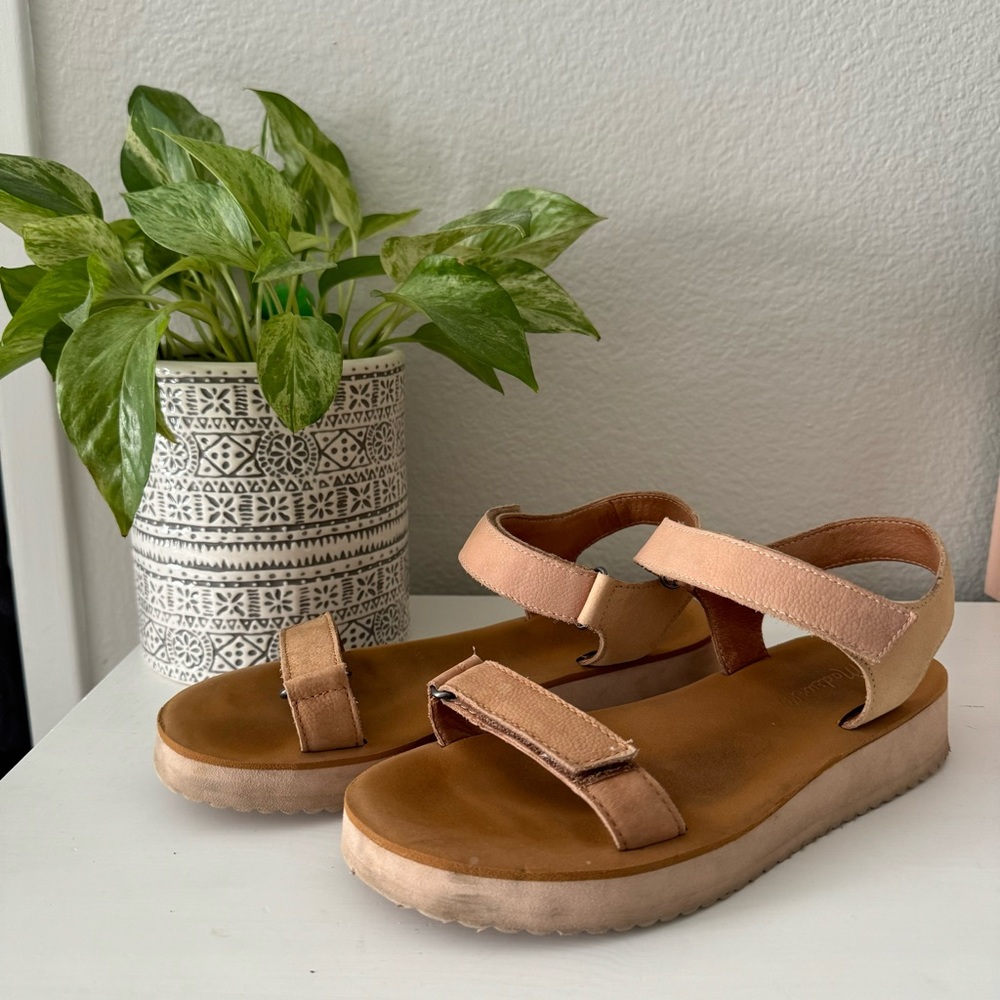 🌟GUC🌟Madewell Sandals